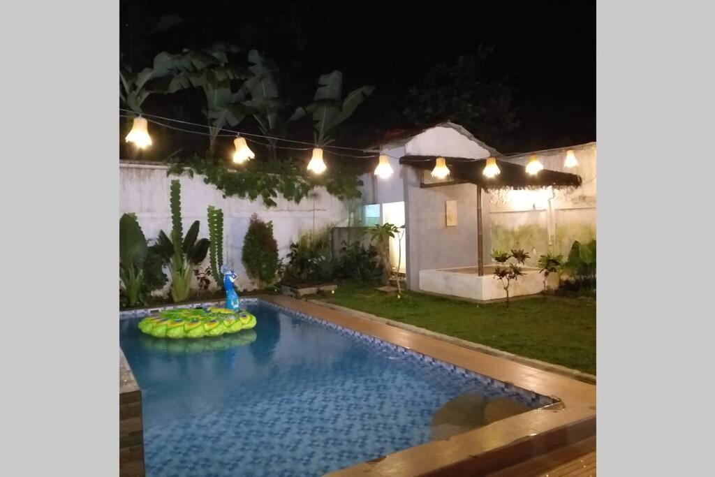 Villa Dhanty Bogor Exterior foto