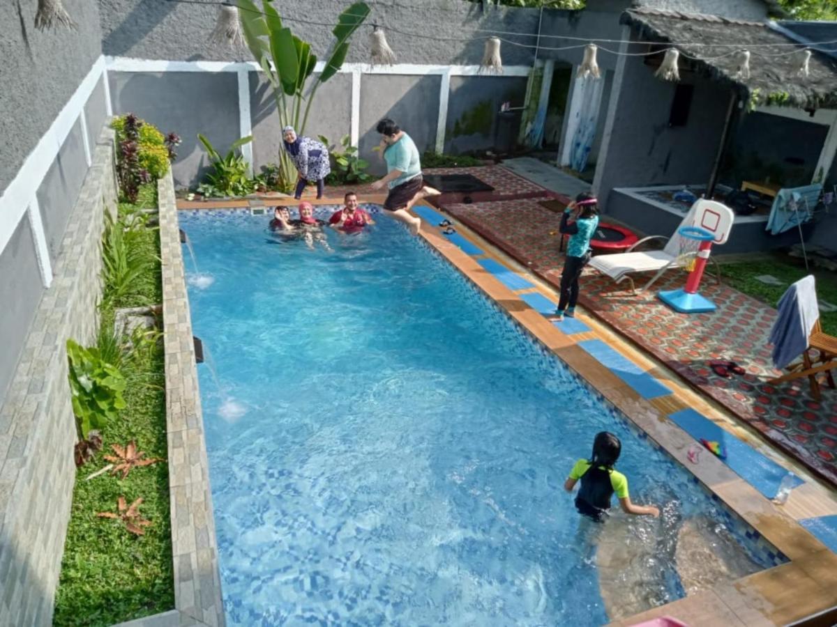 Villa Dhanty Bogor Exterior foto